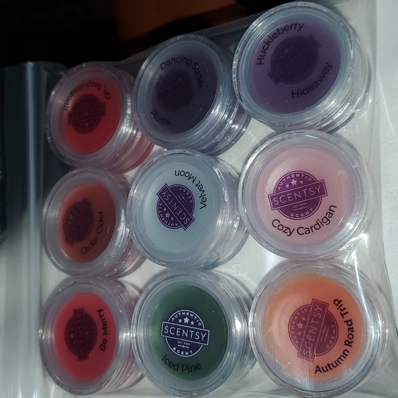 Scentsy Tester 9 pack. - Picture 1 of 2